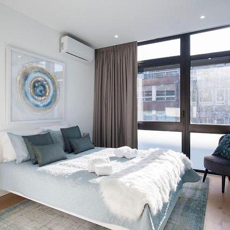 Lovelystay - Wohaza Apartment With Free Private Parking OOporto Esterno foto