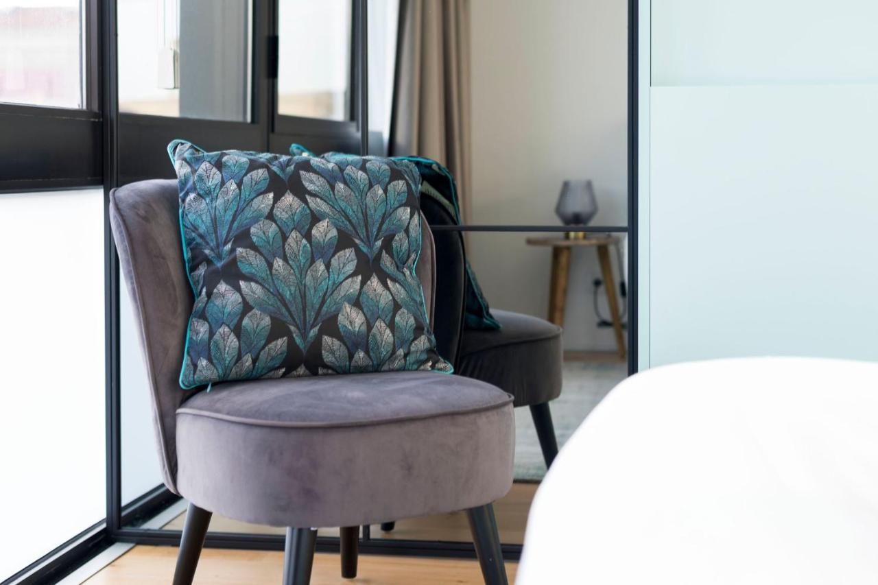 Lovelystay - Wohaza Apartment With Free Private Parking OOporto Esterno foto